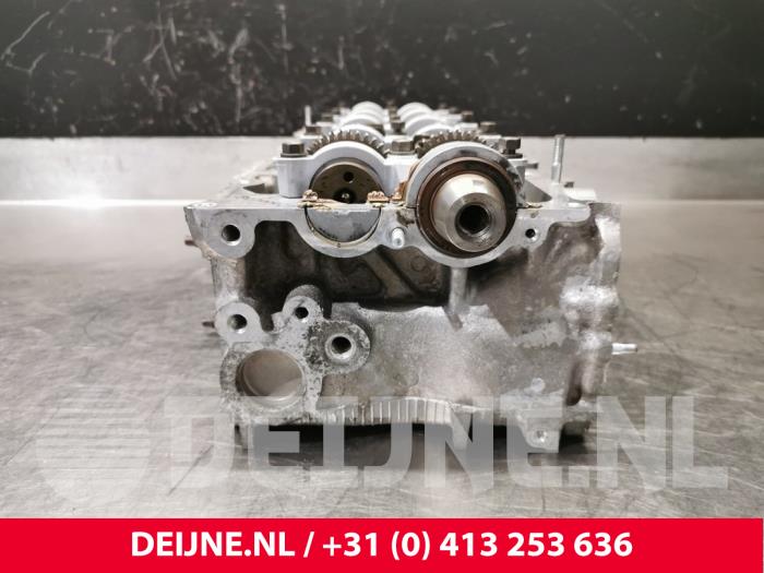 Begagnade Topplock Toyota HiAce II 2.5 D4-D 117 Kat. Pris € 544,50 Inklusive moms erbjuds av van Deijne Onderdelen Uden B.V.