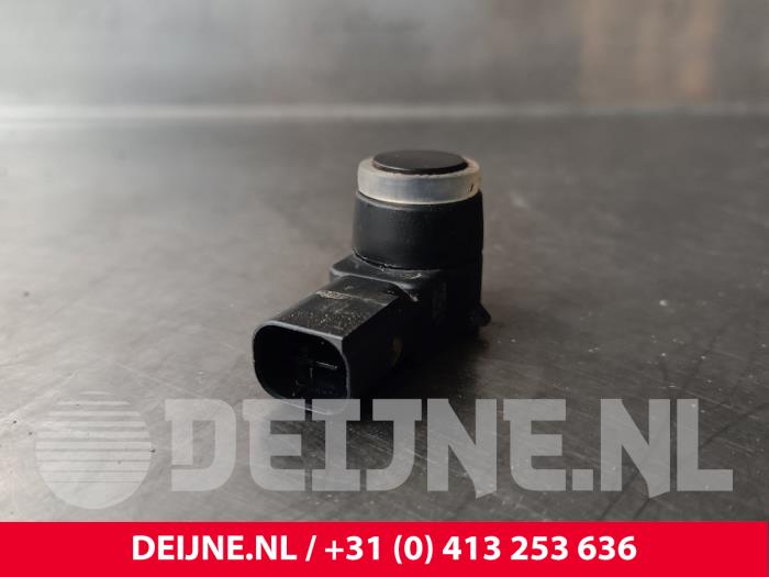 Usados Sensor PDC Opel Combo 1.3 CDTI 16V Precio € 36,30 IVA incluido ofrecido por van Deijne Onderdelen Uden B.V.