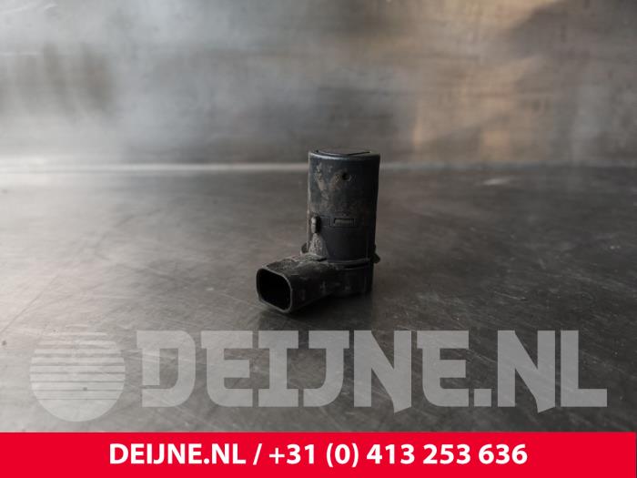 Usados Sensor PDC Volvo S60 I (RS/HV) 2.5 R Turbo 20V Precio € 25,00 Norma de margen ofrecido por van Deijne Onderdelen Uden B.V.