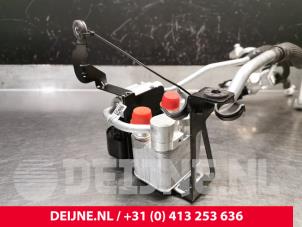 Echangeur de chaleur d'un Porsche Taycan Cross Turismo (Y1B) 4S Performance Battery Plus 2022