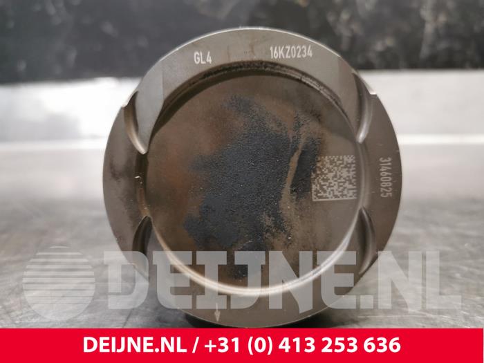 Piston d'un Volvo XC60 II (UZ) 2.0 T5 16V 2018