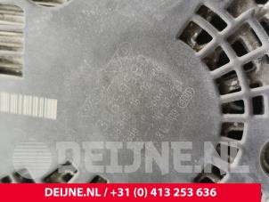 Dynamo van een Volvo V40 (MV) 2.0 D2 16V 2018
