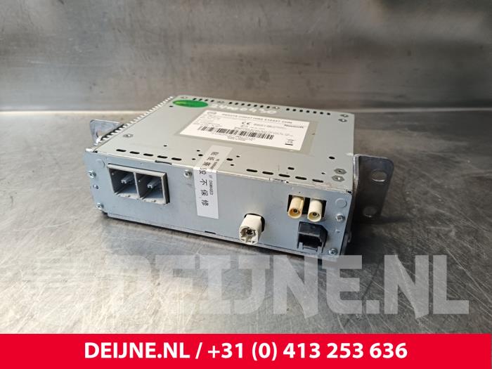Używane Modul radiowy Maxus eDeliver 3 50 kWh, 53 kWh Cena € 211,75 Z VAT oferowane przez van Deijne Onderdelen Uden B.V.