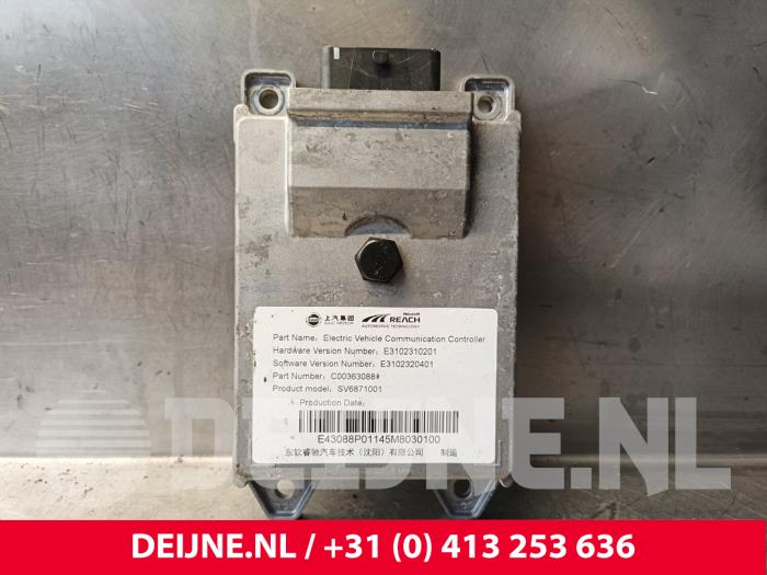 Używane Modul komunikacyjny Maxus eDeliver 3 50 kWh, 53 kWh Cena € 151,25 Z VAT oferowane przez van Deijne Onderdelen Uden B.V.