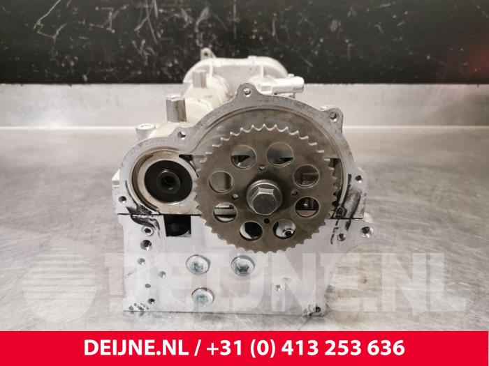 Begagnade Topplock Opel Combo 1.3 CDTI 16V Pris € 423,50 Inklusive moms erbjuds av van Deijne Onderdelen Uden B.V.