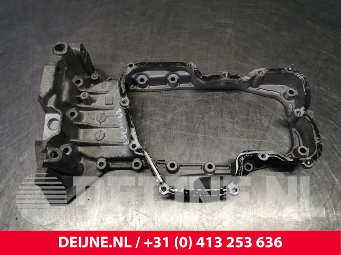 Used Sump Opel Combo 1.3 CDTI 16V Price € 84,70 Inclusive VAT offered by van Deijne Onderdelen Uden B.V.