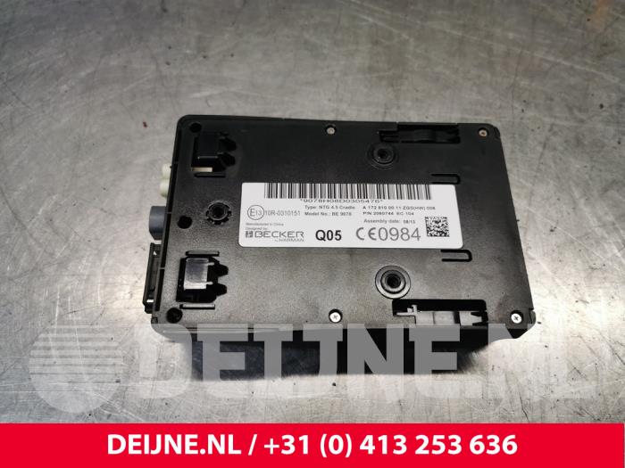 Używane Modul nawigacji Mercedes Sprinter 3t (906.61) 216 CDI 16V Cena € 302,50 Z VAT oferowane przez van Deijne Onderdelen Uden B.V.