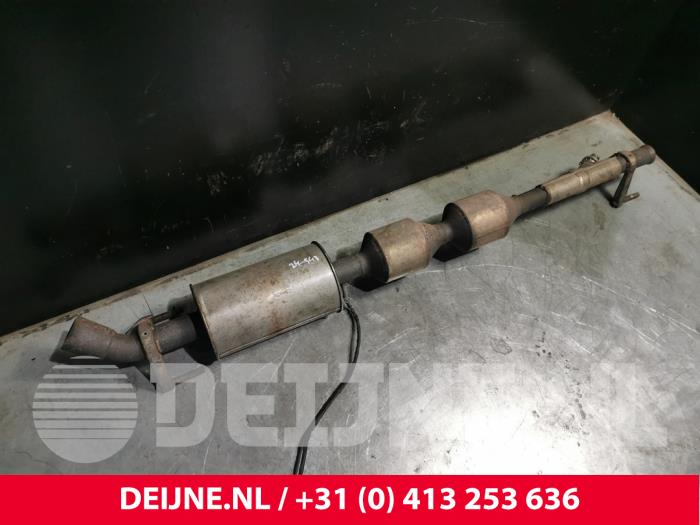 Katalysator van een Volkswagen Crafter 2.5 TDI 30/35/50 2010