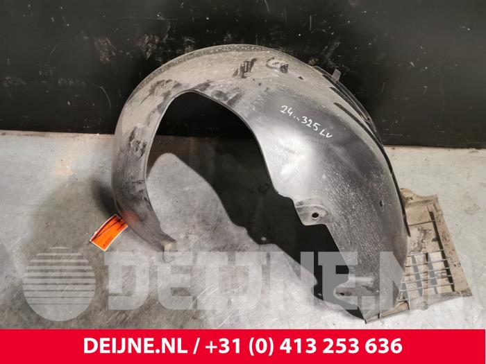 Używane Nadkole Porsche Panamera (970) 3.0 D V6 24V Cena € 70,00 Procedura marży oferowane przez van Deijne Onderdelen Uden B.V.