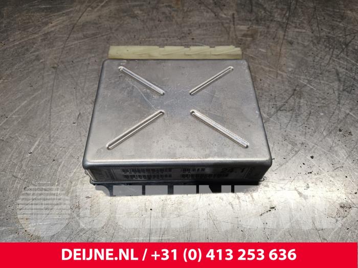 Used Automatic gearbox computer Volvo C70 (NC) 2.0 T 20V Price € 40,00 Margin scheme offered by van Deijne Onderdelen Uden B.V.