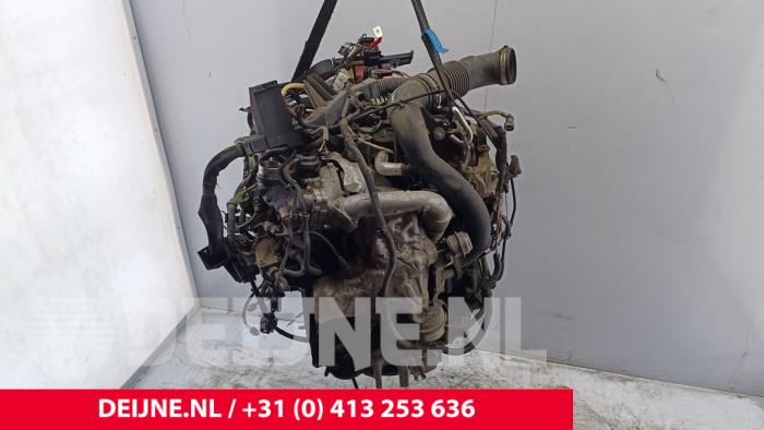 Engine from a Opel Movano 2.3 CDTi Biturbo 16V FWD 2015