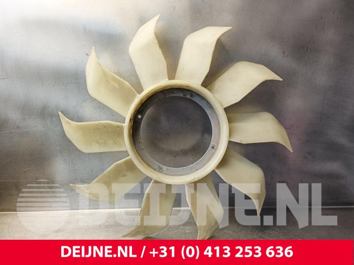 Używane Wentylator Renault Maxity 3.0 DCI 150.35 Cena € 66,55 Z VAT oferowane przez van Deijne Onderdelen Uden B.V.