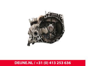 Begagnade Växellåda Fiat Doblo Cargo (263) 1.3 D Multijet Pris € 605,00 Inklusive moms erbjuds av van Deijne Onderdelen Uden B.V.