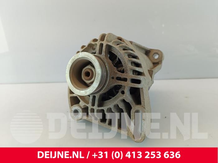 Begagnade Dynamo Fiat Doblo Cargo (263) 1.4 16V Pris € 108,90 Inklusive moms erbjuds av van Deijne Onderdelen Uden B.V.