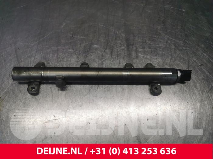 Usagé Système d'injection Iveco New Daily VI 33S15, 35C15, 35S15 Prix € 121,00 Prix TTC proposé par van Deijne Onderdelen Uden B.V.