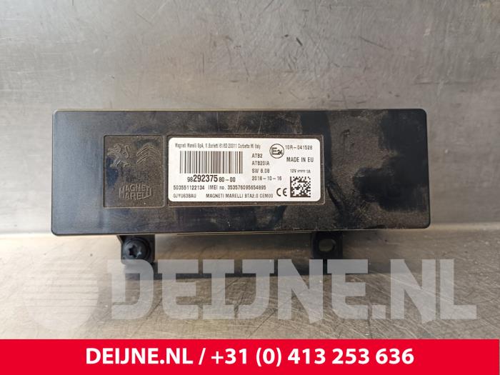 Begagnade Bluetooth-modul Peugeot Expert (V1/VA/VB/VE/VF/VT/VY) 1.6 Blue HDi 95 16V Pris € 96,80 Inklusive moms erbjuds av van Deijne Onderdelen Uden B.V.