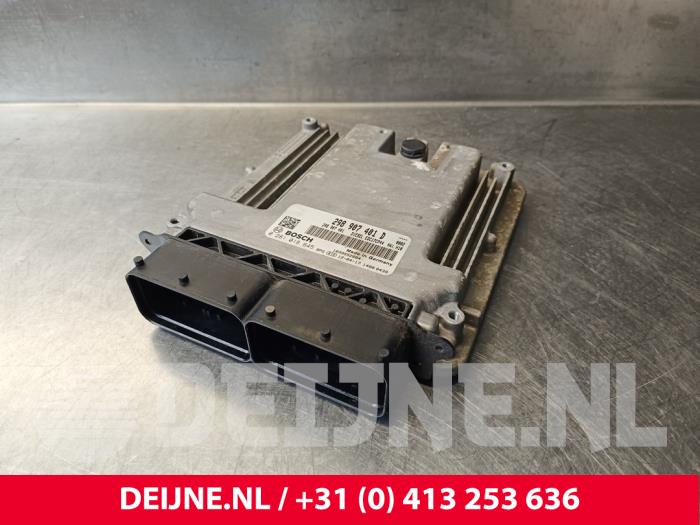 Used Engine management computer Porsche Panamera (970) 3.0 D V6 24V Price € 500,00 Margin scheme offered by van Deijne Onderdelen Uden B.V.