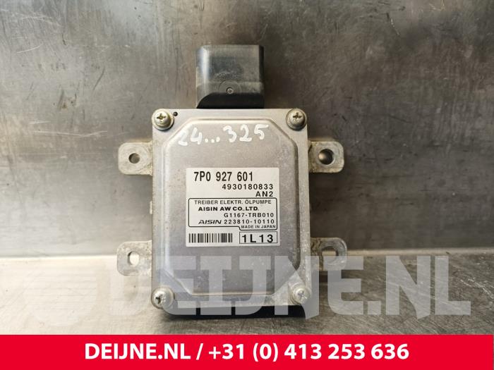 Usagé Module pompe à huile Porsche Panamera (970) 3.0 D V6 24V Prix € 50,00 Règlement à la marge proposé par van Deijne Onderdelen Uden B.V.