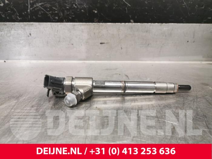 Gebrauchte Einspritzdüse (Diesel) Iveco New Daily VI 35C18, 35S18, 40C18, 50C18 Preis € 151,25 Mit Mehrwertsteuer angeboten von van Deijne Onderdelen Uden B.V.