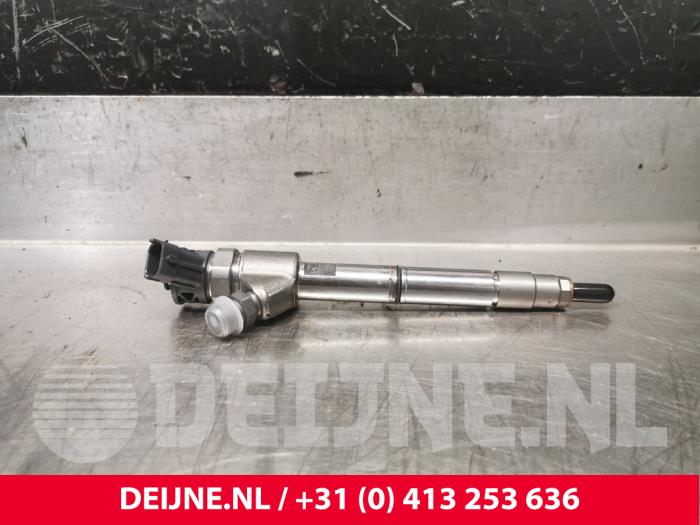 Gebrauchte Einspritzdüse (Diesel) Iveco New Daily VI 35C18, 35S18, 40C18, 50C18 Preis € 151,25 Mit Mehrwertsteuer angeboten von van Deijne Onderdelen Uden B.V.