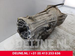 Getriebe van een Porsche Cayenne (9PA) 3.2 V6 24V 2004