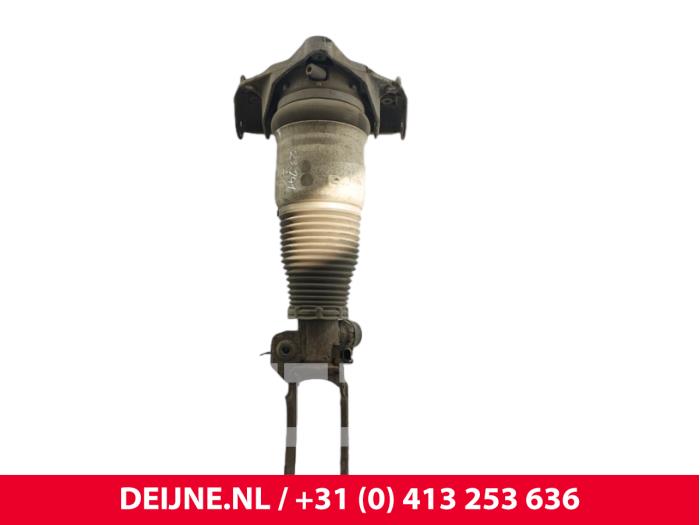 Używane Miech Porsche Cayenne (9PA) 3.2 V6 24V Cena € 75,00 Procedura marży oferowane przez van Deijne Onderdelen Uden B.V.
