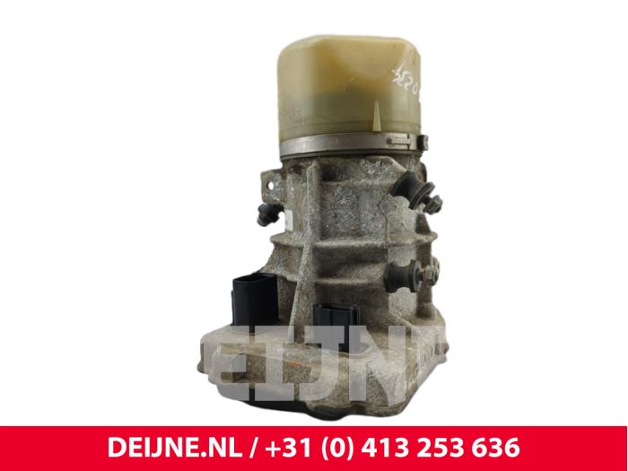 Begagnade Servostyrningspump Volvo V60 I (FW/GW) 2.0 D3 20V Pris € 70,00 Marginaltabell erbjuds av van Deijne Onderdelen Uden B.V.