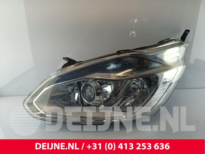 Używane Reflektor lewy Ford Transit Custom 2.2 TDCi 16V Cena € 272,25 Z VAT oferowane przez van Deijne Onderdelen Uden B.V.