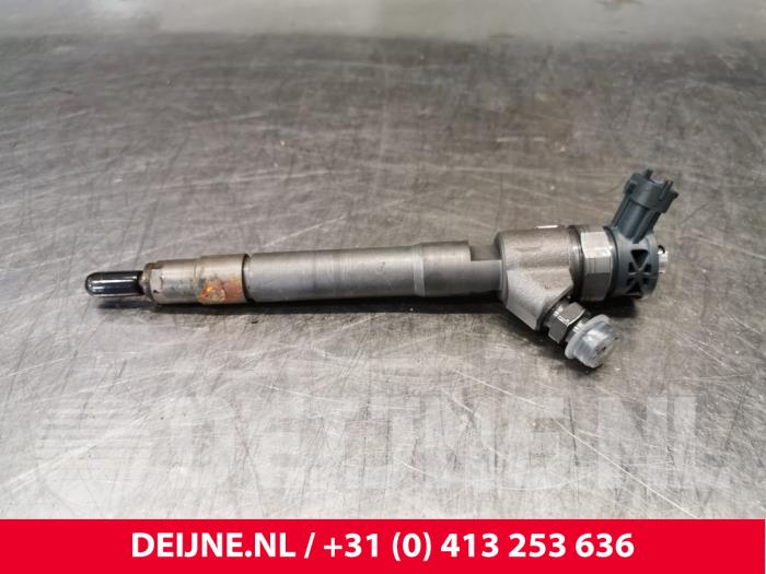 Usagé Injecteurs Renault Trafic (1FL/2FL/3FL/4FL) 1.6 dCi 115 Prix € 121,00 Prix TTC proposé par van Deijne Onderdelen Uden B.V.