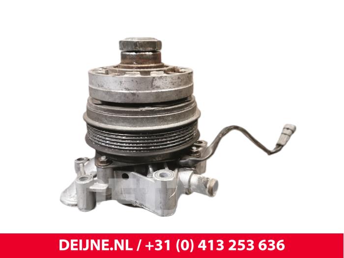 Begagnade Vattenpump Iveco New Daily Pris € 242,00 Inklusive moms erbjuds av van Deijne Onderdelen Uden B.V.