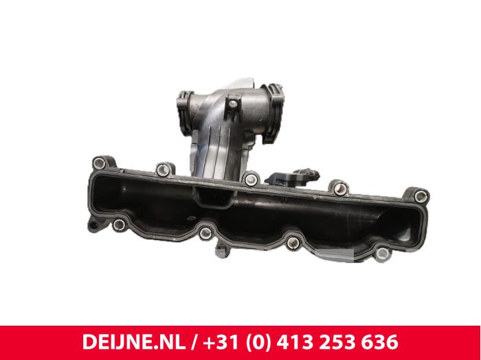 Begagnade Insugsrör Iveco New Daily VI 33S13, 35C13, 35S13 Pris € 90,75 Inklusive moms erbjuds av van Deijne Onderdelen Uden B.V.