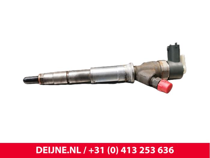 Usagé Injecteurs Opel Movano 2.3 CDTi 16V FWD Prix € 151,25 Prix TTC proposé par van Deijne Onderdelen Uden B.V.