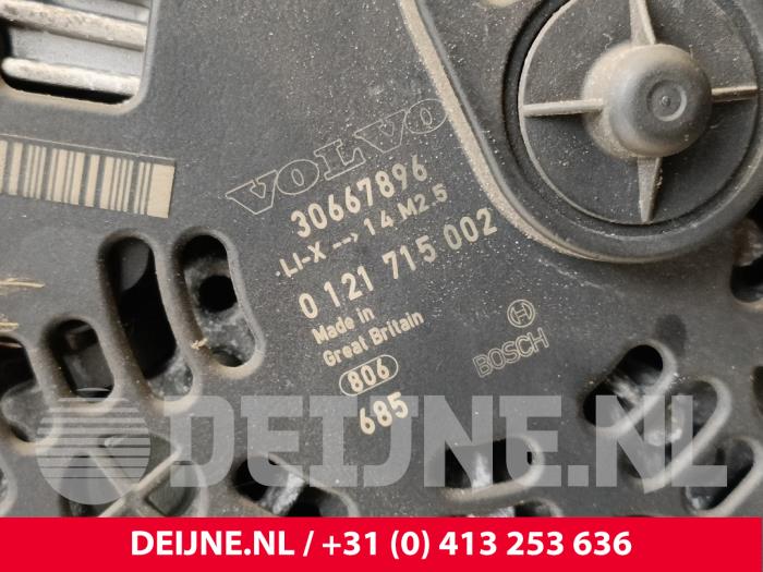 Dynamo van een Volvo XC90 I 4.4 V8 32V 2006