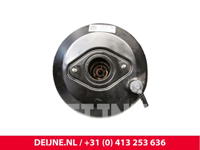 Usagé Servo frein Volkswagen Crafter (SY) 2.0 TDI FWD Prix € 151,25 Prix TTC proposé par van Deijne Onderdelen Uden B.V.