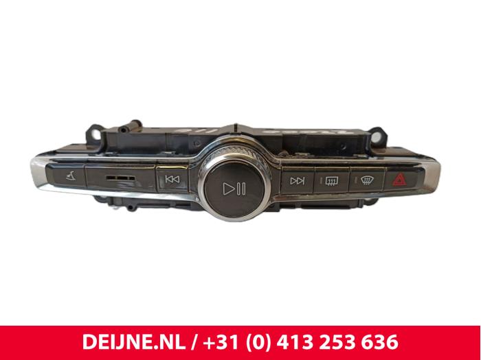 Console centrale commande multimedia