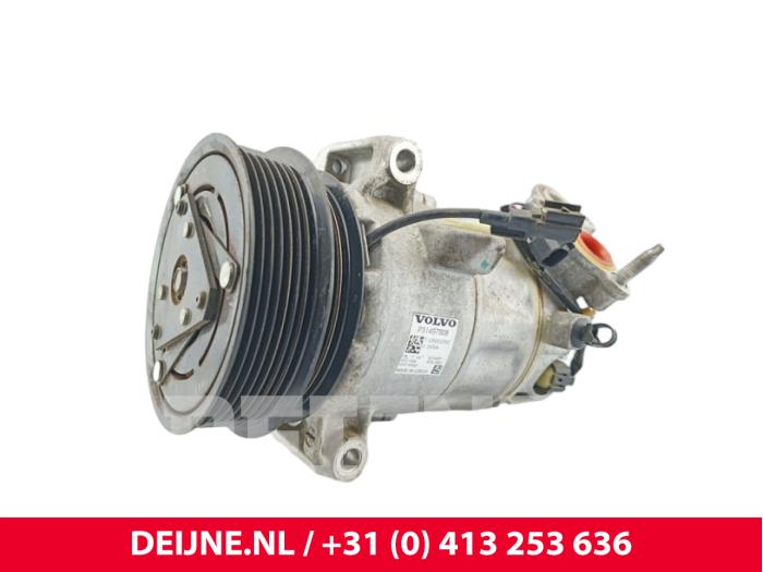 Gebrauchte Klimapumpe Volvo V60 II (ZW) 2.0 B4 16V Mild Hybrid Preis € 155,00 Margenregelung angeboten von van Deijne Onderdelen Uden B.V.