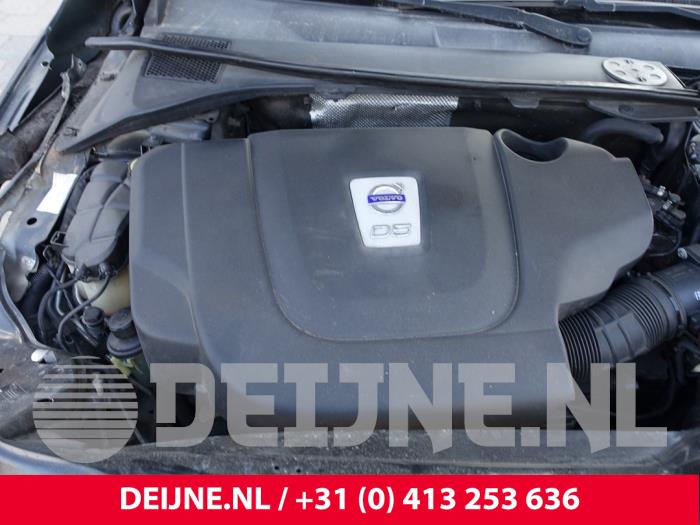 Used Engine Volvo V70 (BW) 2.4 D 20V Price € 2.650,00 Margin scheme offered by van Deijne Onderdelen Uden B.V.
