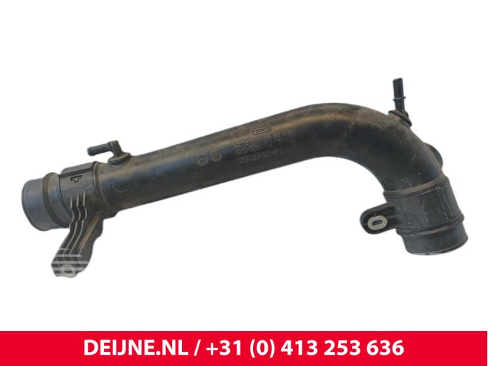 Gebrauchte Intercooler Rohr Ford Transit Courier 1.0 Ti-VCT EcoBoost 12V Preis € 48,40 Mit Mehrwertsteuer angeboten von van Deijne Onderdelen Uden B.V.