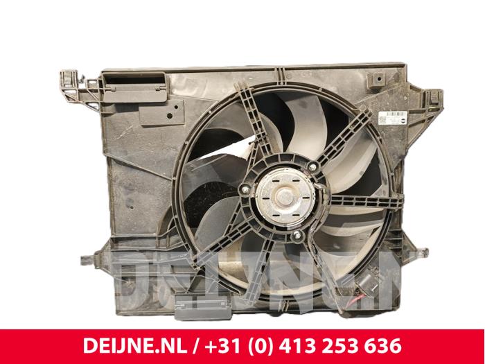 Używane Wentylator MG ZS EV Long Range 70 kWh Cena € 193,60 Z VAT oferowane przez van Deijne Onderdelen Uden B.V.