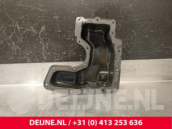 Usagé Couvercle carter Toyota ProAce City 1.2 VVT-i 110 Prix € 48,40 Prix TTC proposé par van Deijne Onderdelen Uden B.V.