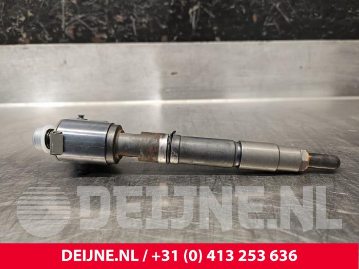 Usagé Injecteurs Volvo S60 II (FS) 2.0 D2 16V Prix € 90,00 Règlement à la marge proposé par van Deijne Onderdelen Uden B.V.