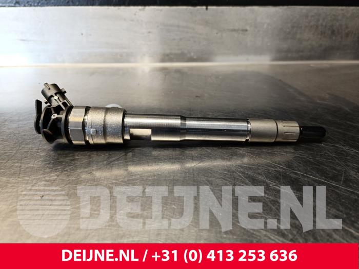 Usagé Injecteurs Renault Trafic (1FL/2FL/3FL/4FL) 2.0 dCi 16V 120 Prix € 108,90 Prix TTC proposé par van Deijne Onderdelen Uden B.V.