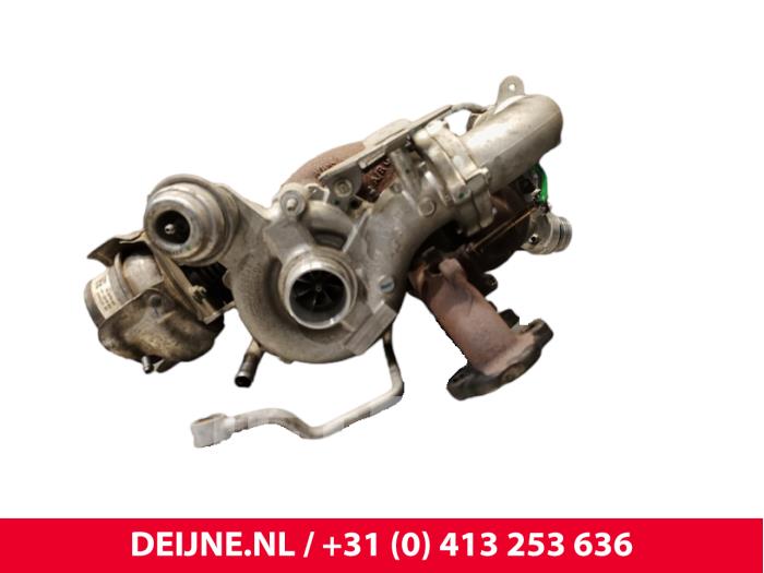 Używane Turbo Opel Vivaro 1.6 CDTi BiTurbo 125 Cena € 756,25 Z VAT oferowane przez van Deijne Onderdelen Uden B.V.