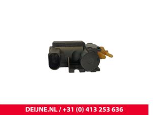 Régulateur pression turbo d'un Volvo V40 (MV) 2.0 T2 16V 2018