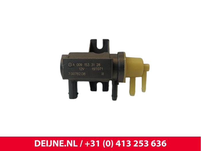 Usagé Régulateur pression turbo Mercedes Sprinter 3,5t (907.6/910.6) 311 CDI 2.1 D FWD Prix € 24,20 Prix TTC proposé par van Deijne Onderdelen Uden B.V.