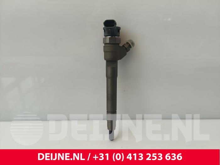 Usagé Injecteurs Opel Vivaro 1.6 CDTI 90 Prix € 121,00 Prix TTC proposé par van Deijne Onderdelen Uden B.V.