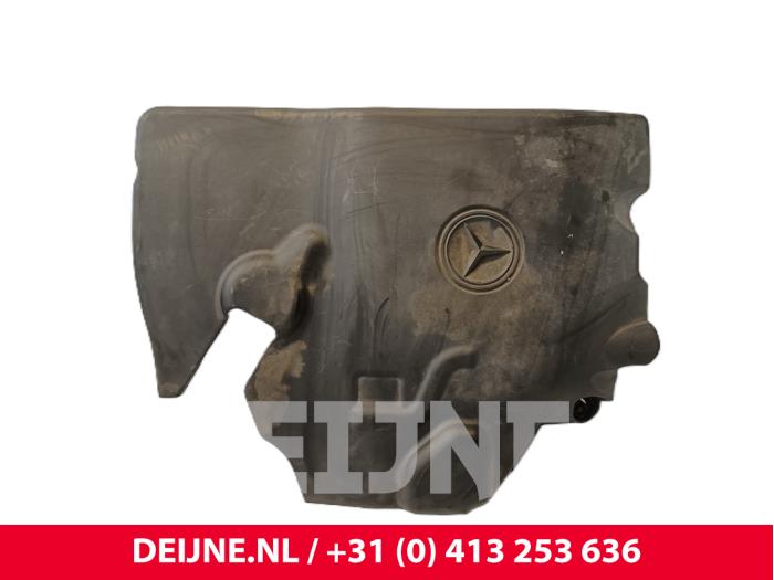 Gebrauchte Abdeckblech Motor Mercedes Sprinter 3,5t (906.63) 313 CDI 16V Preis € 30,25 Mit Mehrwertsteuer angeboten von van Deijne Onderdelen Uden B.V.