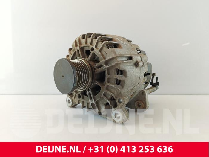 Gebrauchte Dynamo Volkswagen Crafter (SY) 2.0 TDI FWD Preis € 133,10 Mit Mehrwertsteuer angeboten von van Deijne Onderdelen Uden B.V.