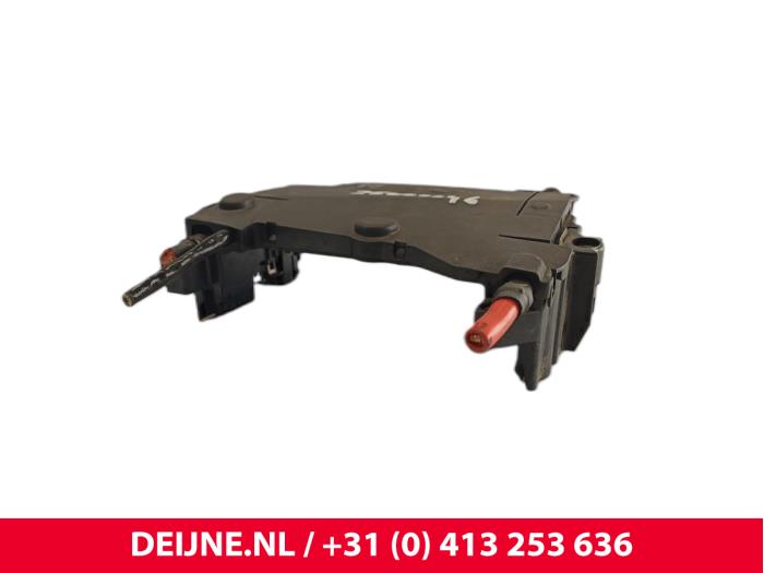 Gebrauchte Stromverteiler Volvo V40 (MV) 2.0 D4 16V Preis € 50,00 Margenregelung angeboten von van Deijne Onderdelen Uden B.V.