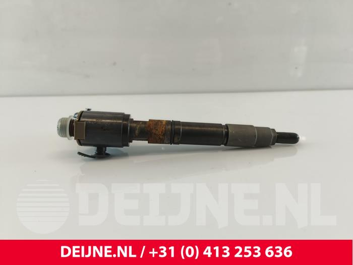 Usagé Injecteurs Volvo V40 (MV) 2.0 D4 16V Prix € 100,00 Règlement à la marge proposé par van Deijne Onderdelen Uden B.V.